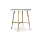 Table de bar d'extérieur Seton Creek beige/blanc, Signature Design by Ashley - 40 po L x 40 po P x 42,25 po H
