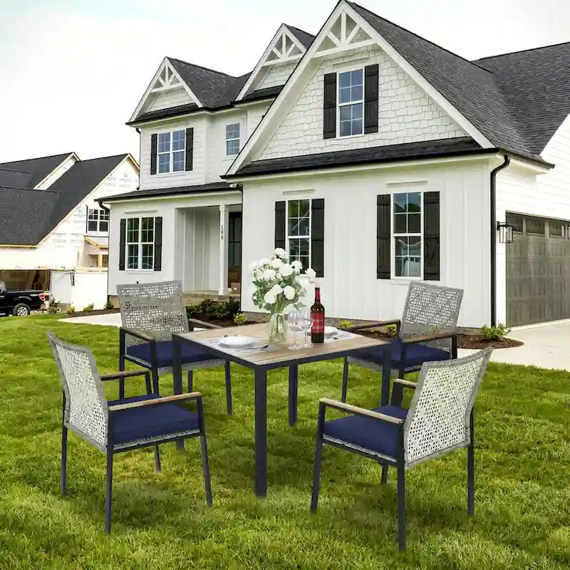 Ensemble de table et chaises de jardin 5 pièces résistant aux intempéries, ensemble de conversation pour patio, plateau de table en bois d'acacia avec trou pour parasol, rotin extérieur