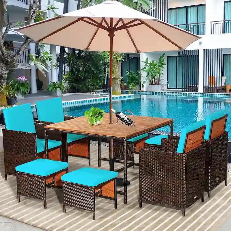 Ensemble de salle à manger d'extérieur Costway 9 pièces en rotin, comprenant chaises rembourrées et pouf en bois - Voir les détails