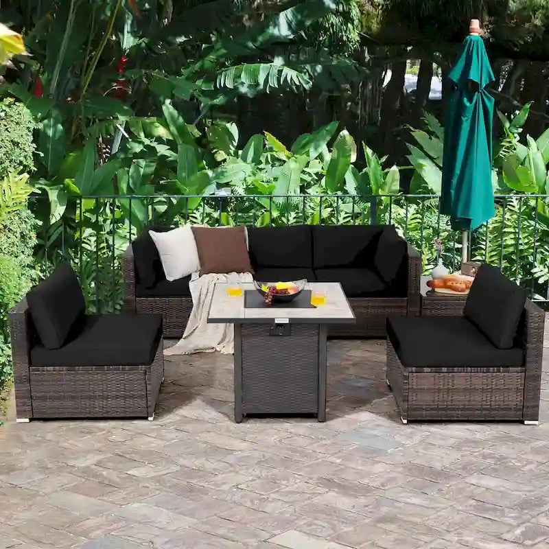 Ensemble de mobilier de jardin en rotin Costway 7 pièces avec housse pour table de foyer extérieur 30 pouces - Voir les détails