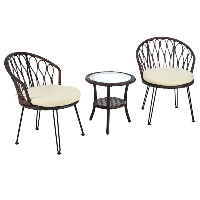 Ensemble de salle à manger d'extérieur 3 pièces comprenant une table basse ronde en verre avec étagère de rangement et 2 chaises en rotin avec coussins.