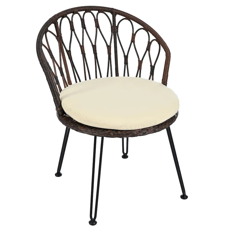 Ensemble de salle à manger d'extérieur 3 pièces comprenant une table basse ronde en verre avec étagère de rangement et 2 chaises en rotin avec coussins.