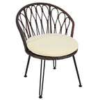 Ensemble de salle à manger d'extérieur 3 pièces comprenant une table basse ronde en verre avec étagère de rangement et 2 chaises en rotin avec coussins.