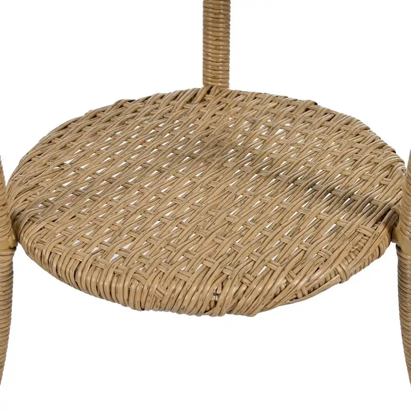 Ensemble de salle à manger d'extérieur 3 pièces comprenant une table basse ronde en verre avec étagère de rangement et 2 chaises en rotin avec coussins.