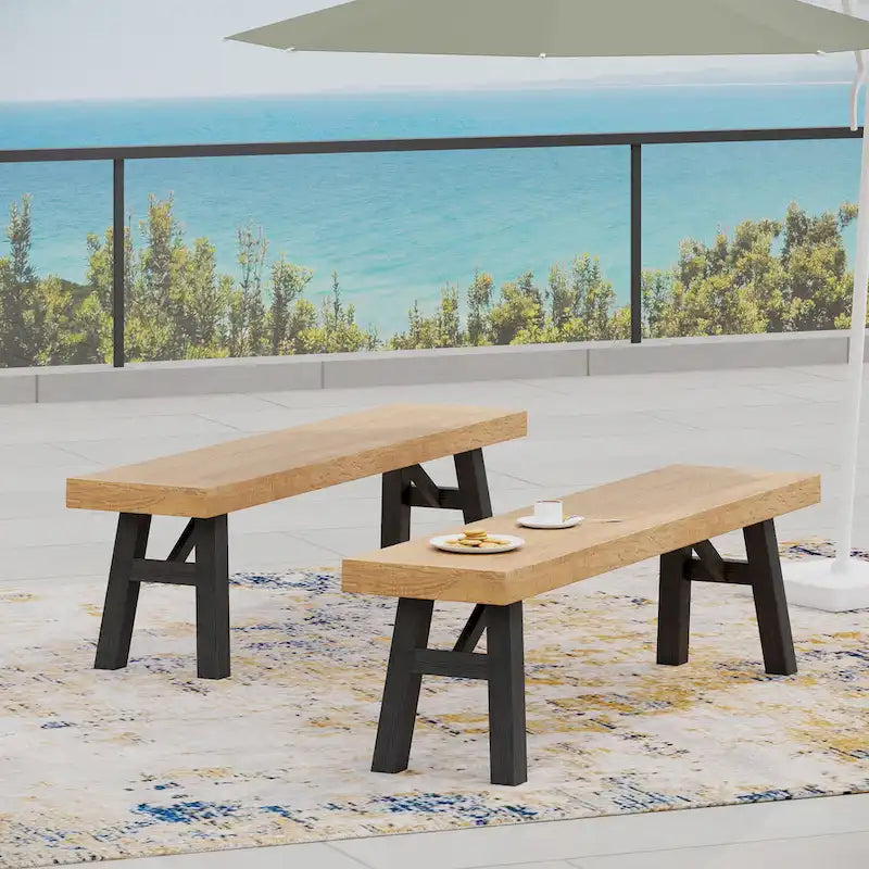Ensemble de salle à manger rectangulaire d'extérieur en bois d'acacia, comprenant 3 pièces, avec 2 bancs et plateau à lattes. Idéal pour terrasse, jardin et pique-nique.