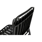Ensemble de salle à manger d'extérieur 7 pièces comprenant une table rectangulaire en acier et 6 chaises.