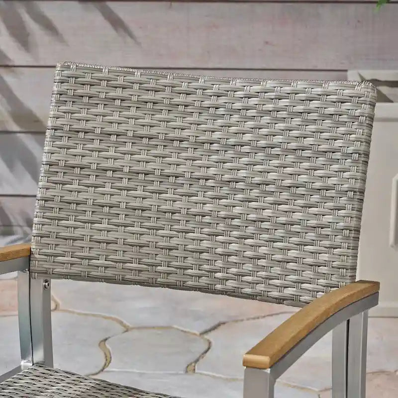 Chaises de salle à manger d'extérieur Luton en résine tressée avec structure en aluminium (lot de 2) par Christopher Knight Home