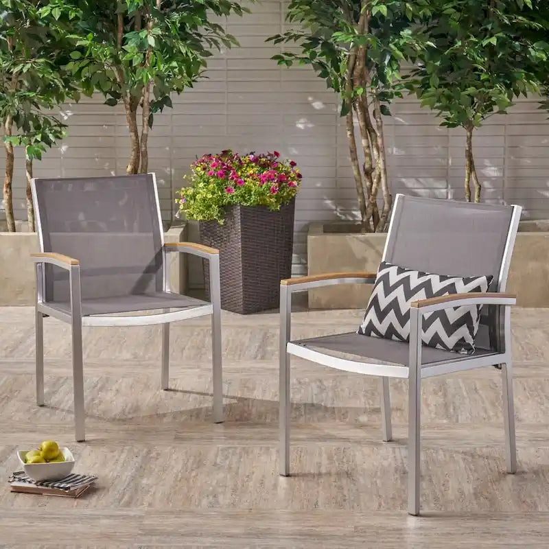 Chaises de salle à manger d'extérieur Luton en résine tressée avec structure en aluminium (lot de 2) par Christopher Knight Home