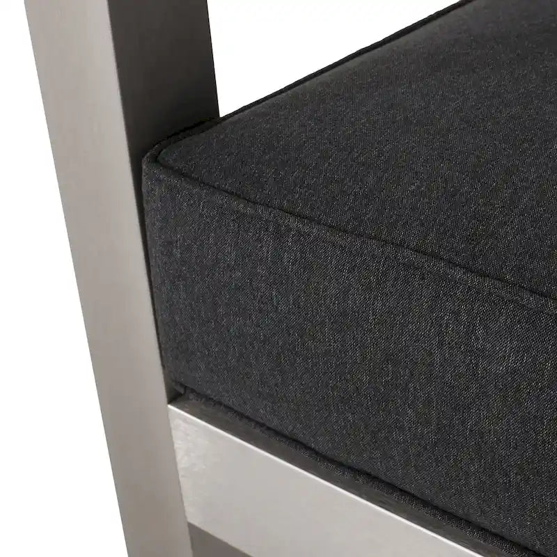 Fauteuils de jardin Aviara en aluminium (lot de 2) par Christopher Knight Home