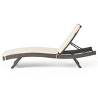 Chaise longue d'extérieur Hypoint en osier sans accoudoirs avec coussin, par Christopher Knight Home