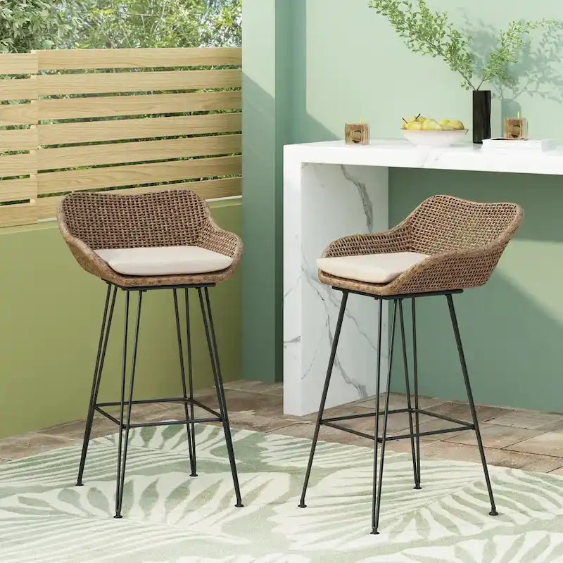 Tabourets de bar d'extérieur Kevin en osier et fer (lot de 2) par Christopher Knight Home