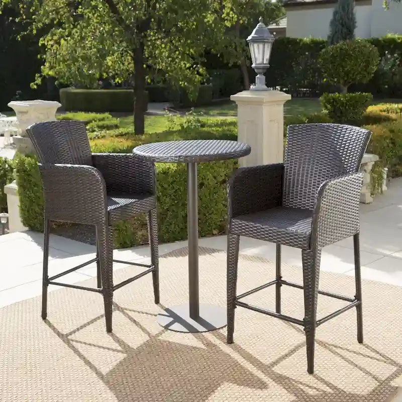 Ensemble de bar rond en osier Brooklyn Outdoor 3 pièces de 66 cm (26 pouces) par Christopher Knight Home