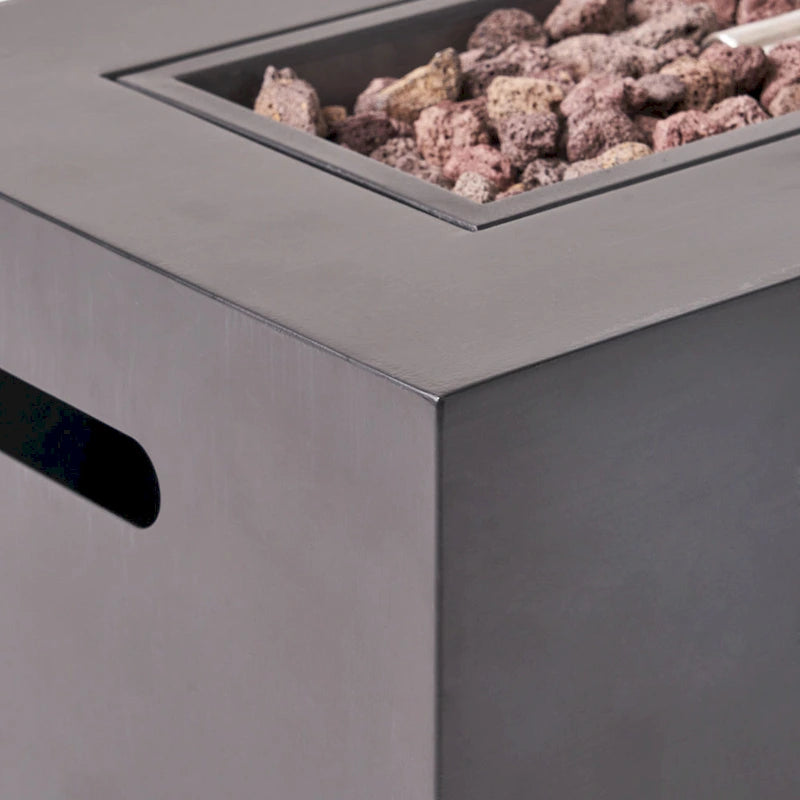 Ensemble de conversation 7 pièces en osier et fer Hegseth avec foyer extérieur par Christopher Knight Home