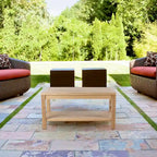 Table basse rectangulaire en bois de teck naturel RRI Goods avec rangement intégré, idéale pour balcon, pelouse ou jardin.