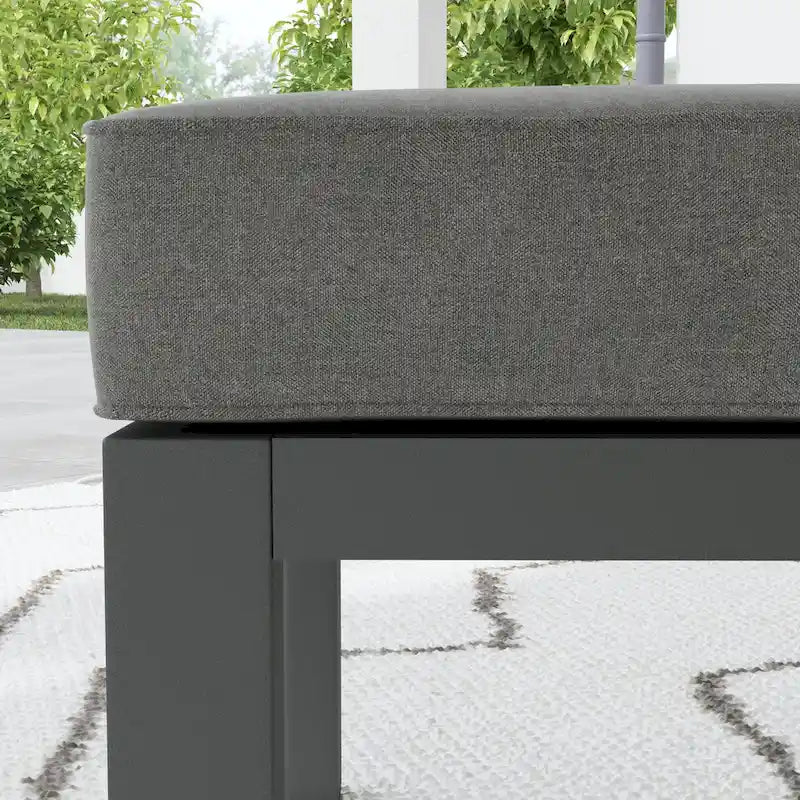 Pouf en aluminium gris Grayton - 26 x 18 x 21