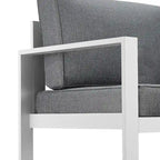 Canapé d'extérieur Baltic blanc avec coussins gris par Real Flame