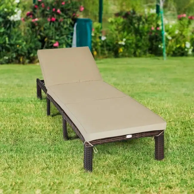Chaise longue d'extérieur en osier avec dossier réglable pour plus de détente - 77,5 x 26 x 14-32 (L x l x H)