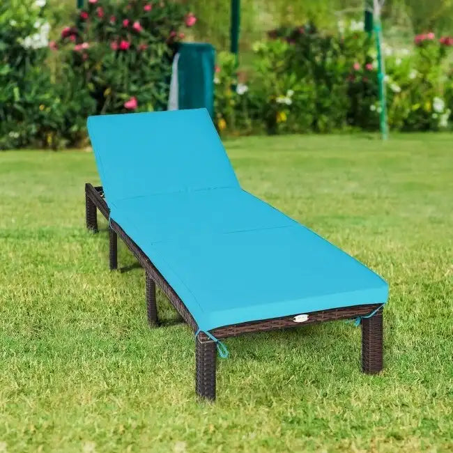 Chaise longue d'extérieur en osier avec dossier réglable pour plus de détente - 77,5 x 26 x 14-32 (L x l x H)
