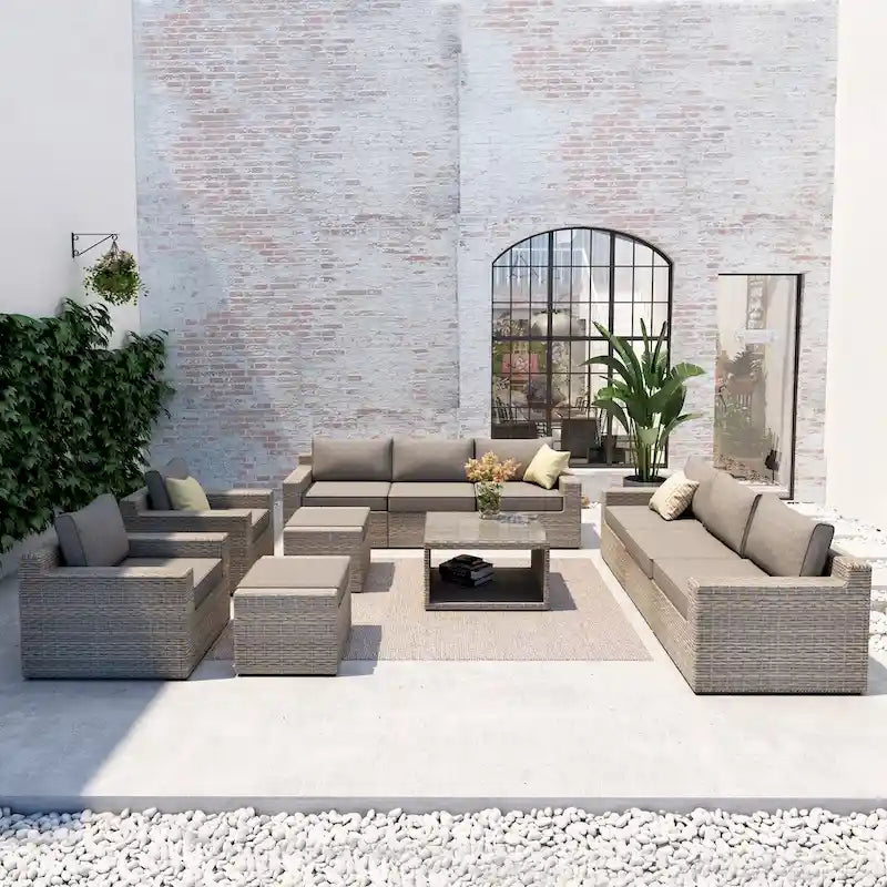 Ensemble de 11 chaises Ventura en rotin