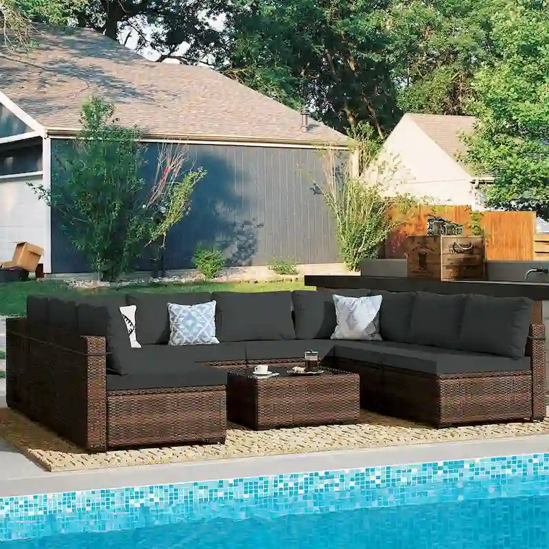 Ensemble de salon de jardin Patio Watcher 8 places en rotin avec coussins et table basse