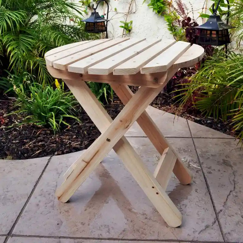 Remedy 19 Table pliante ronde en bois de cèdre assemblée