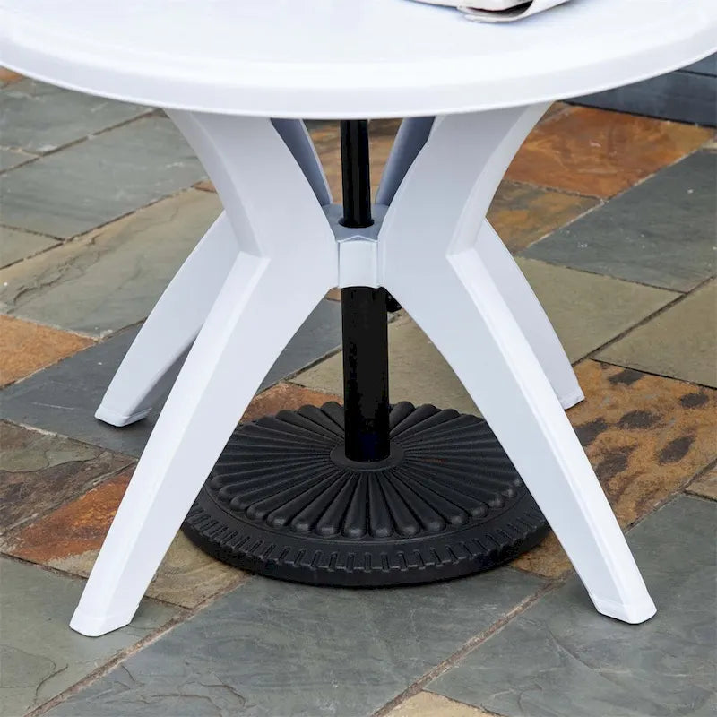 Table de patio ronde en plastique Outsunny avec trou pour parasol, table à manger