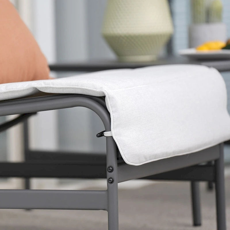Ensemble de 3 chaises longues et table d'extérieur avec coussins amovibles