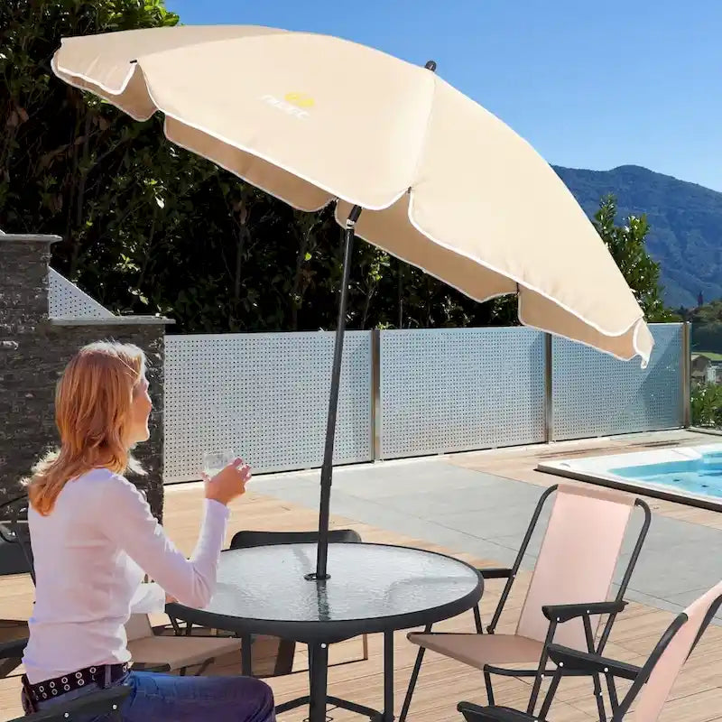 Ensemble de salle à manger pour patio, ensemble de 6 meubles de jardin avec parasol inclinable, table ronde de 31,5 pouces et 4 chaises pliantes (beige)
