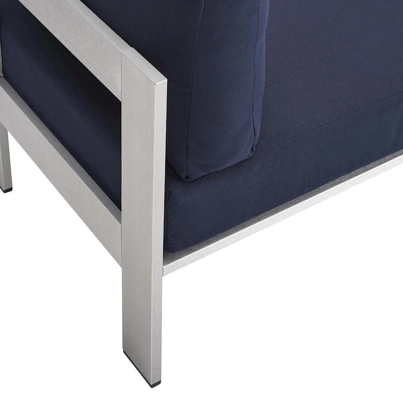 Chaise de patio extérieure sans accoudoirs en aluminium et tissu Sunbrella Shore