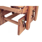 Fauteuil à bascule Adirondack en cèdre massif, modèle MM102 110, avec repose-pieds coulissant, de la collection American Furniture Classics.