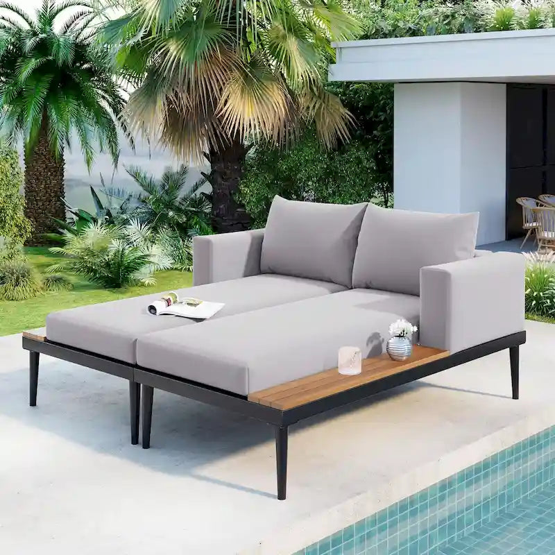 Lit de jour d'extérieur moderne en métal avec espaces latéraux recouverts de bois, chaises longues rembourrées 2 en 1