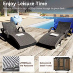 Ensemble de 2 chaises longues en osier de 80 cm, chaise longue de patio en rotin inclinable avec table d'appoint coulissante et dossier réglable ergonomique