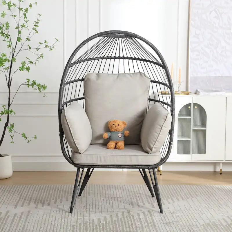 Grande chaise longue surdimensionnée avec support