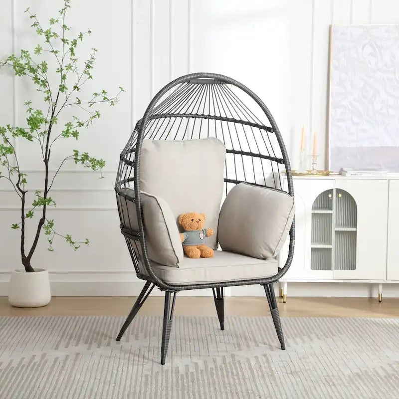 Grande chaise longue surdimensionnée avec support