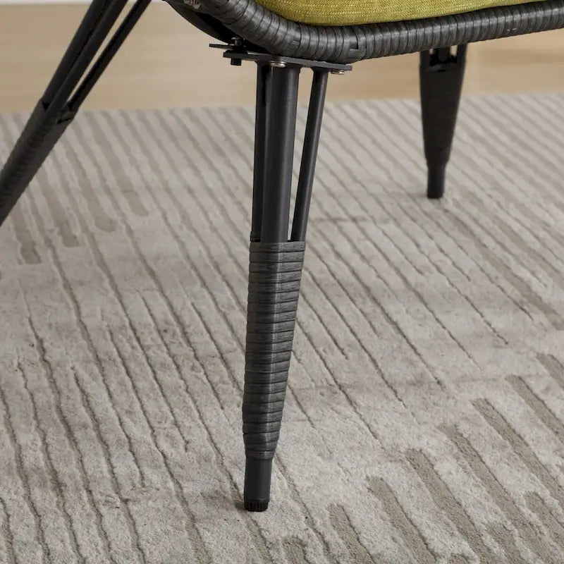 Grande chaise longue surdimensionnée avec support