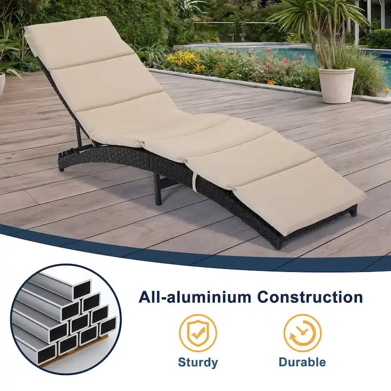 Chaise longue de patio pliable, chaise longue d'extérieur en rotin